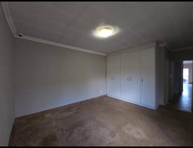 3 BEDROOM PROPERTY TO RENT IN GREENHILLS